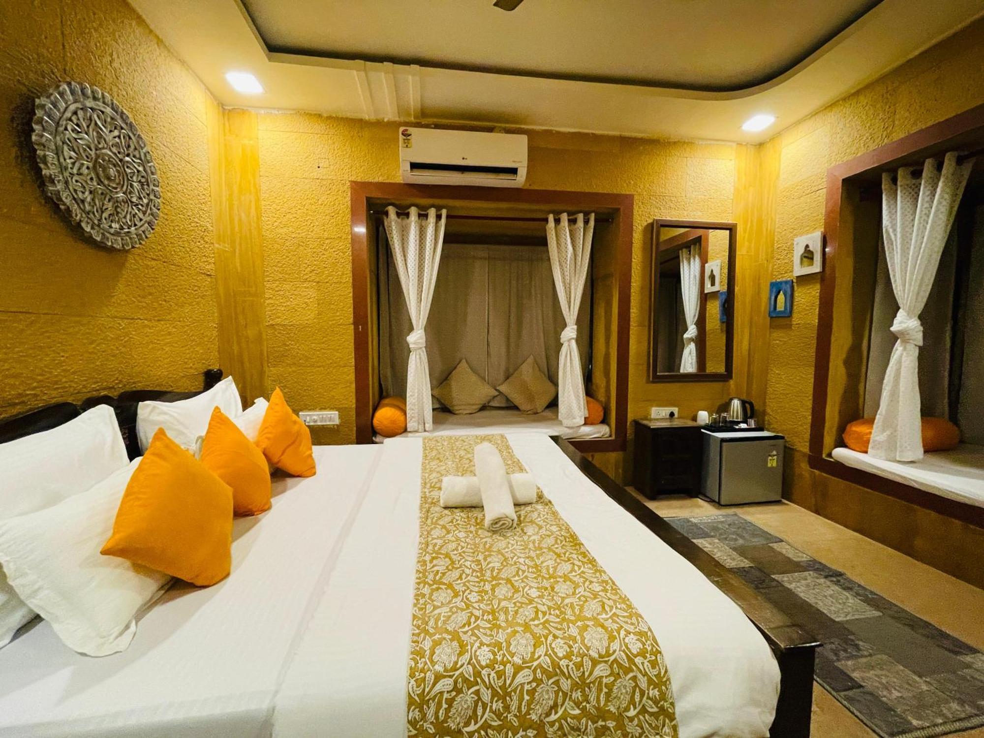 Hotel Meerana Jaisalmer Dış mekan fotoğraf