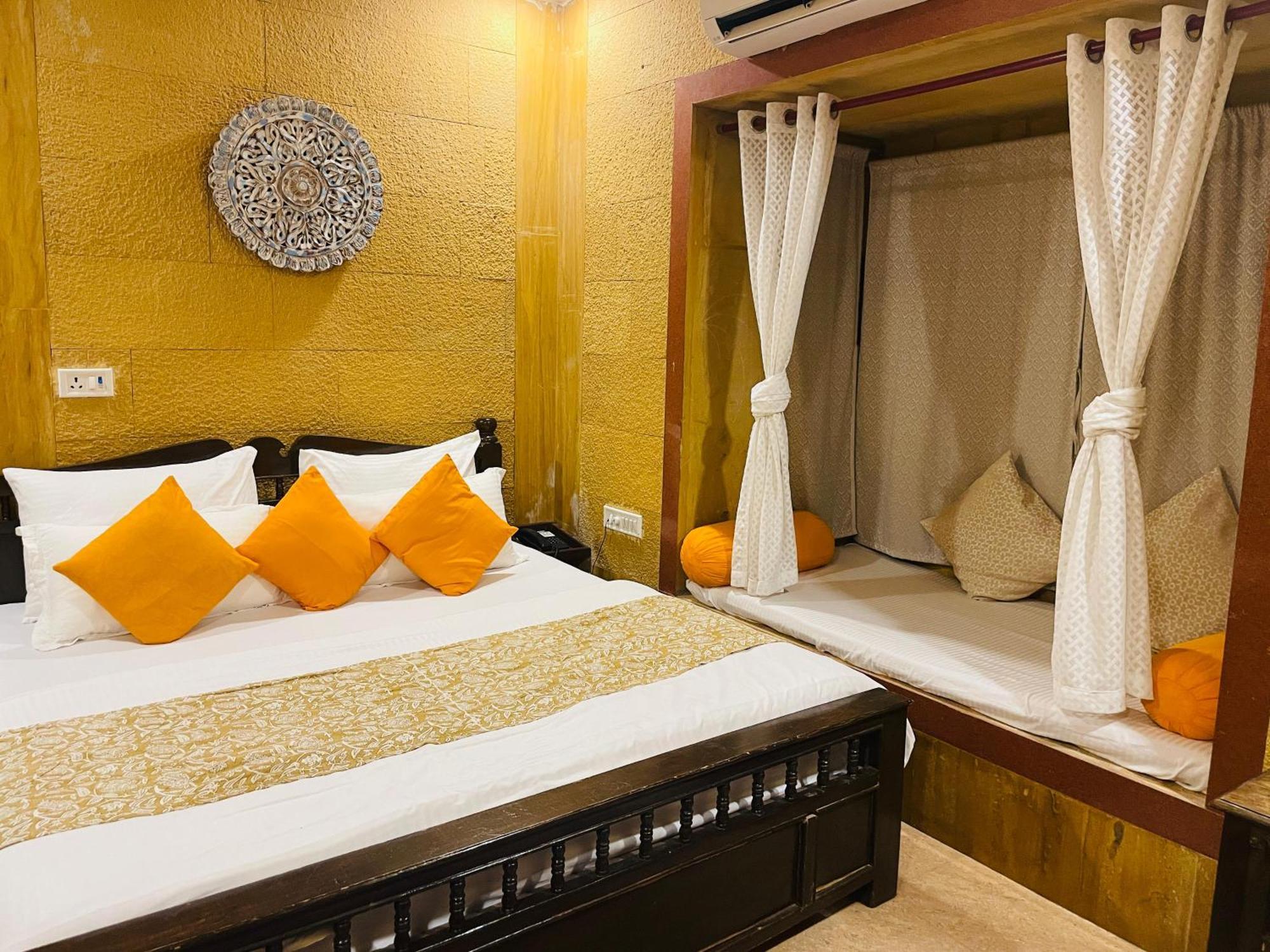 Hotel Meerana Jaisalmer Dış mekan fotoğraf